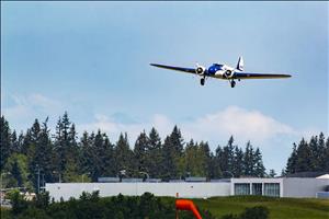 Restored Boeing 247D airplane makes its final flight, from Paine Fiel